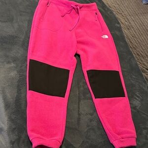 The North Face women  Magenta Fleece Joggers with Black Accents